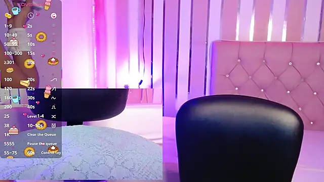 Snapshot of XimenaReid chatting on 18, 3, 2025 XimenaReid online show from 18, 3, 2025