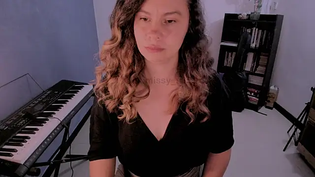 gigi stephans online show from 25, 7, 2026
