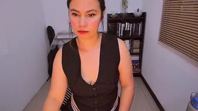 gigi stephans online show from 6, 4, 2026