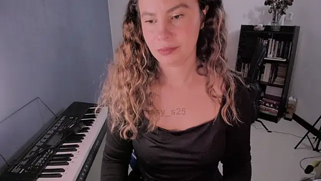 gigi stephans online show from 15, 7, 2026