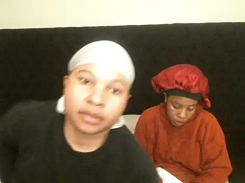 R-thequeen online show from 26, 9, 2025