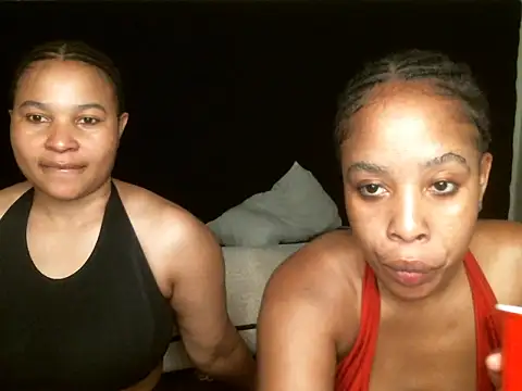 R-thequeen online show from 7, 10, 2025