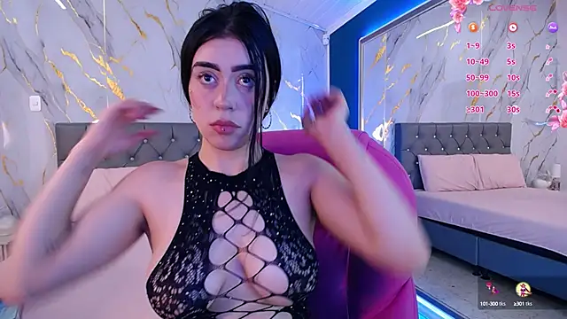 Julieta De Los Angeles online show from 20, 2, 2025