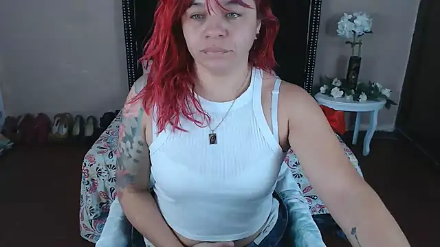 Snapshot of VioletaaaSlave chatting on 13, 3, 2026 VioletaaaSlave online show from 13, 3, 2026