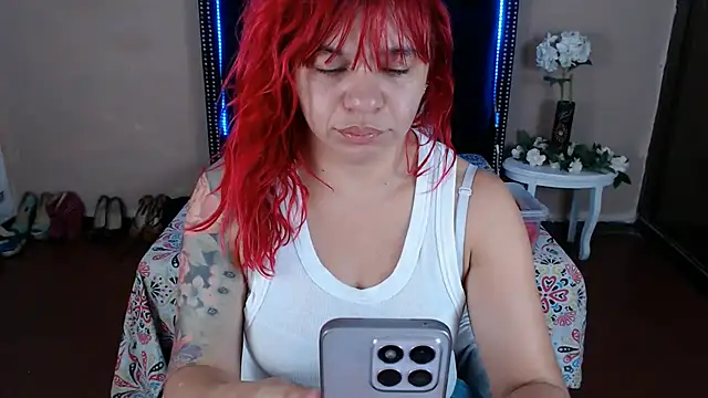 Snapshot of VioletaaaSlave chatting on 20, 4, 2026 VioletaaaSlave online show from 20, 4, 2026