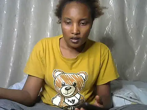 Snapshot of StacyGee24 chatting on 28, 11, 2025 StacyGee24 online show from 28, 11, 2025