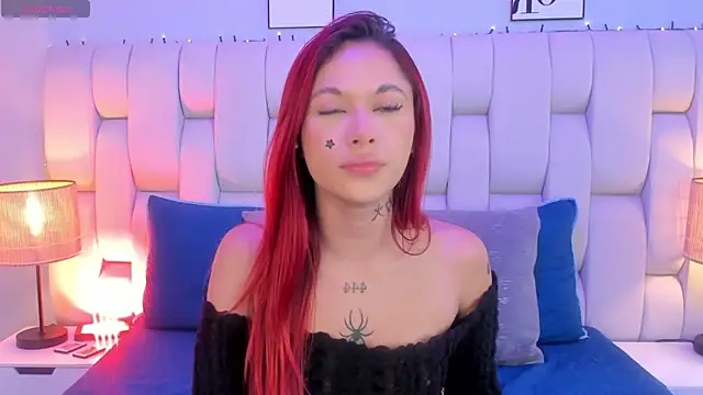 SkinnyFoxy online show from 4, 2, 2026