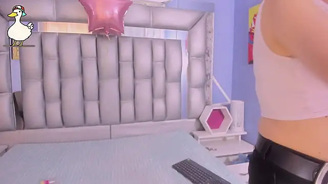 sophia ny online show from 10, 11, 2025