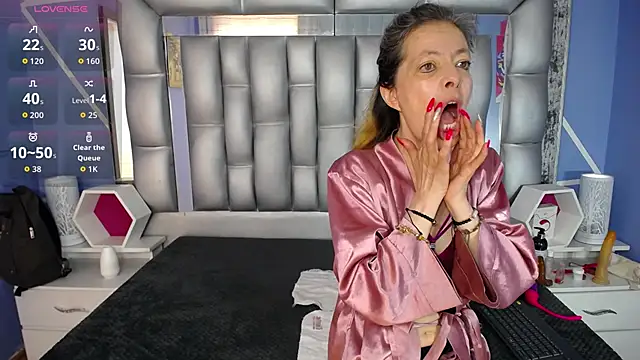 sophia ny online show from 20, 9, 2025