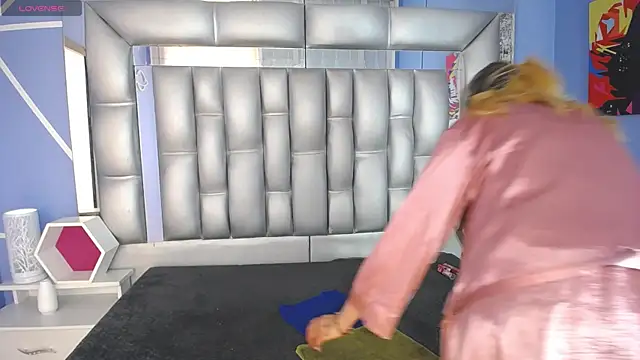 sophia ny online show from 11, 9, 2025