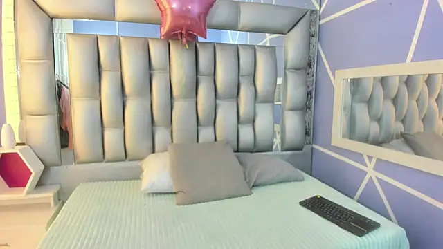 sophia ny online show from 26, 11, 2025