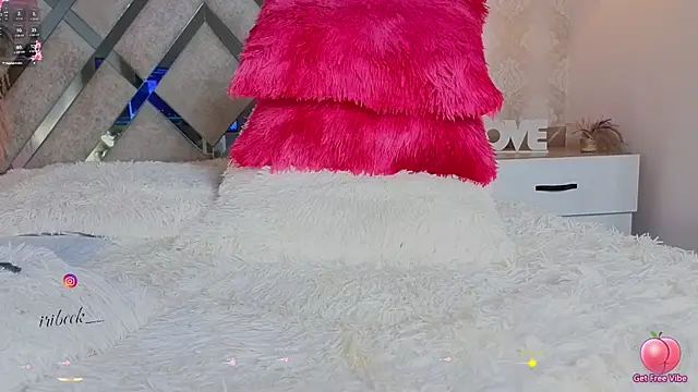 oceane becker online show from 11, 11, 2025