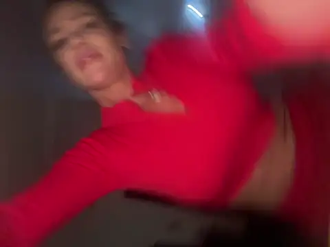 Snapshot of BadBabyGirlxxx chatting on 10, 12, 2024 BadBabyGirlxxx online show from 10, 12, 2024