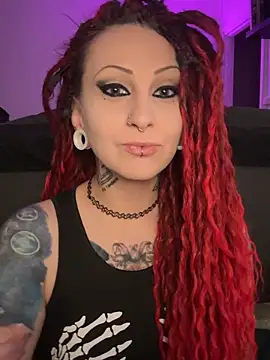 MartthaKatze online show from 9, 11, 2025