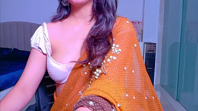 Aashika-Kaur online show from 26, 9, 2025