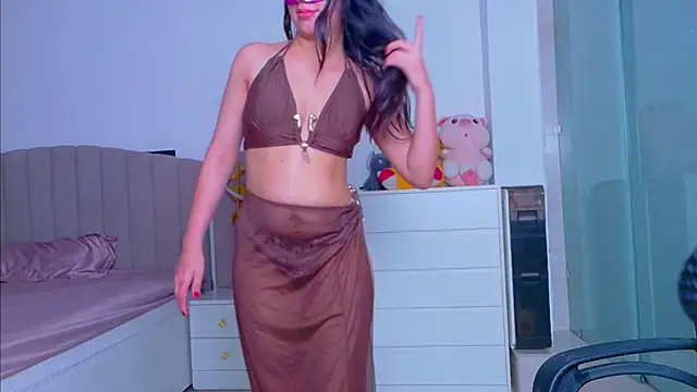 Aashika-Kaur online show from 7, 10, 2025