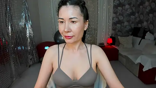 Snapshot of KarinaSweeety chatting on 15, 6, 2026 KarinaSweeety online show from 15, 6, 2026