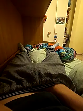 Snapshot of thegrezz chatting on 1, 3, 2026 thegrezz online show from 1, 3, 2026