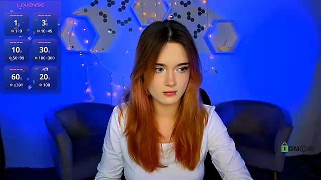 liana kisses online show from 5, 11, 2025