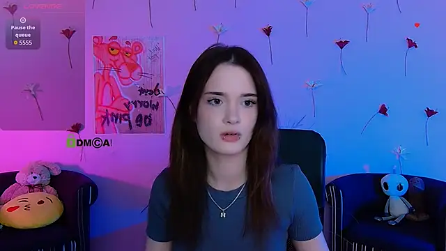liana kisses online show from 19, 5, 2026