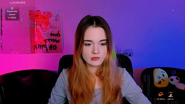 liana kisses online show from 19, 12, 2025