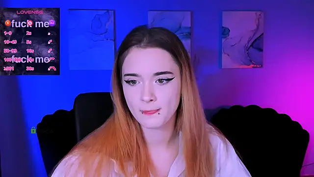 liana kisses online show from 25, 11, 2025