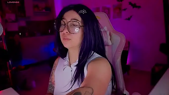 FernandaOrtegaaa online show from 13, 4, 2026