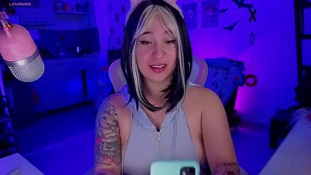 FernandaOrtegaaa online show from 11, 3, 2026