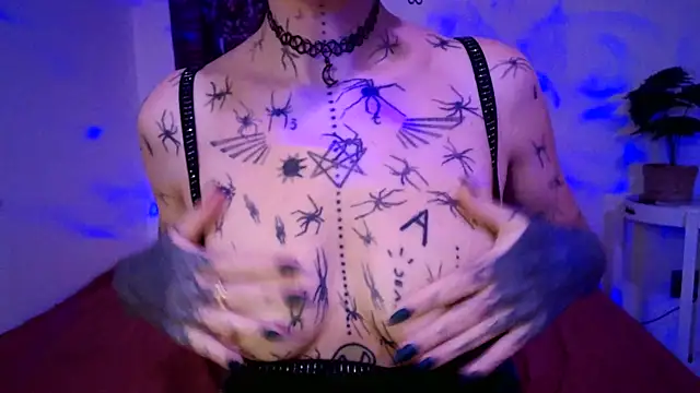 ValeryCrowley14 online show from 9, 1, 2026