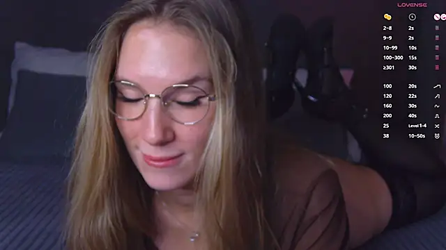 LeslieMines online show from 29, 6, 2026