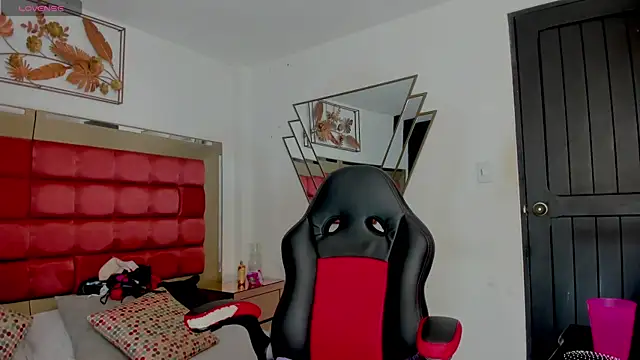 BarbaraKnox  online show from 15, 5, 2026