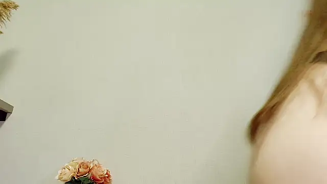 AliseSexyDoll777 online show from 23, 4, 2026