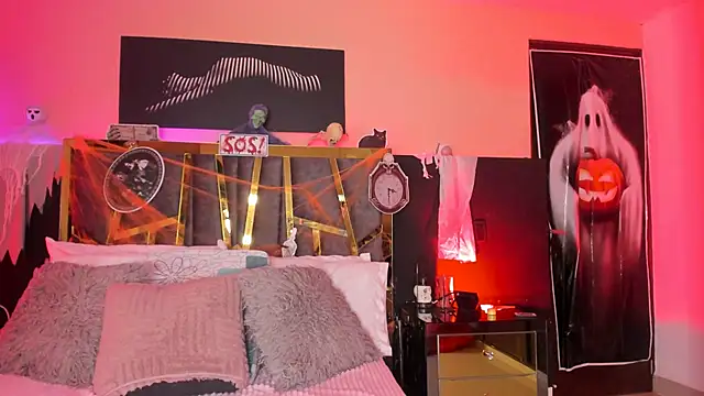 ChloeConnorr online show from 31, 10, 2025