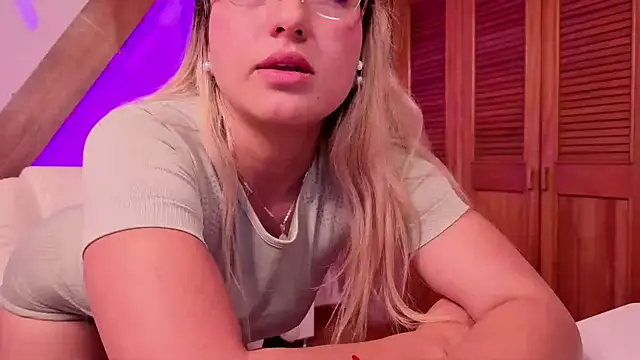 Paulina g3 online show from 10, 6, 2026