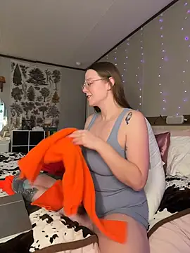 Sweetdee222x online show from 31, 10, 2025