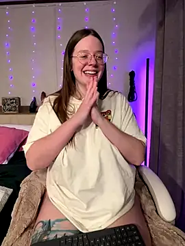 Sweetdee222x online show from 5, 12, 2024