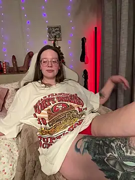 Sweetdee222x online show from 13, 12, 2024