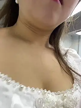 Efangfang online show from 4, 3, 2025