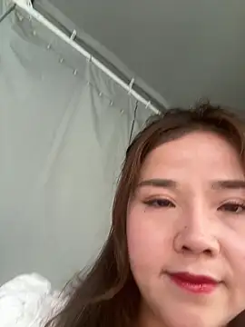 Efangfang online show from 3, 3, 2025