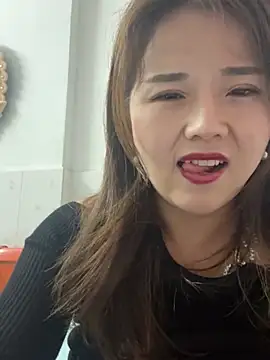 Efangfang online show from 7, 3, 2025