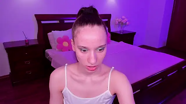 StaceySunny online show from 12, 4, 2026