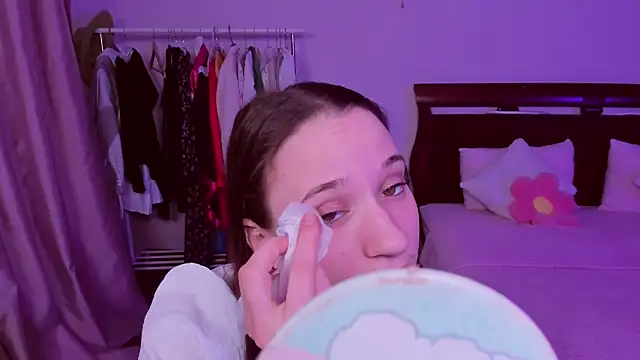 StaceySunny online show from 10, 2, 2026