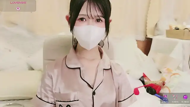 Snapshot of Conatsu chatting on 28, 5, 2026 Conatsu online show from 28, 5, 2026