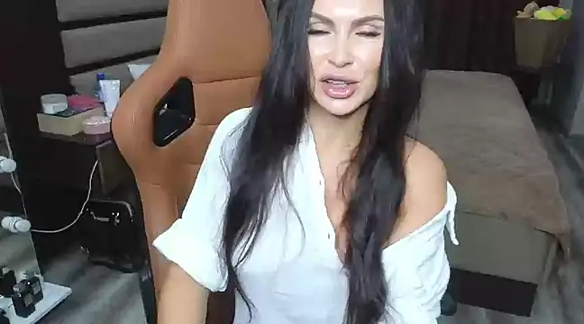 KimDavisBaby online show from 15, 3, 2025