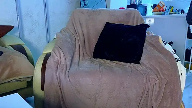 Snapshot of KimDavisBaby chatting on 7, 2, 2026 KimDavisBaby online show from 7, 2, 2026