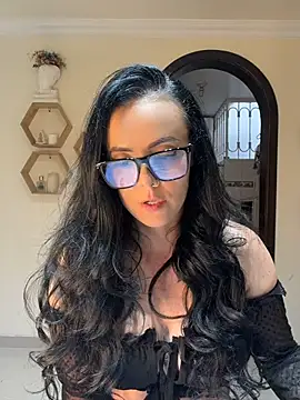 AndreaValencia online show from 15, 7, 2026
