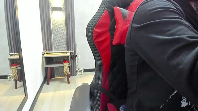 Snapshot of selene_red_ chatting on 22, 6, 2026 selene red online show from 22, 6, 2026