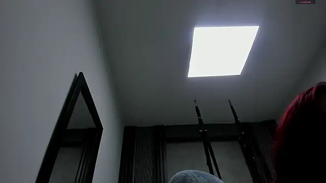 selene red  online show from 3, 10, 2025