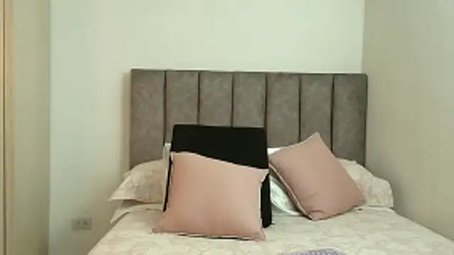 karina lewis  online show from 9, 2, 2026