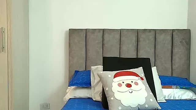 karina lewis  online show from 15, 12, 2025